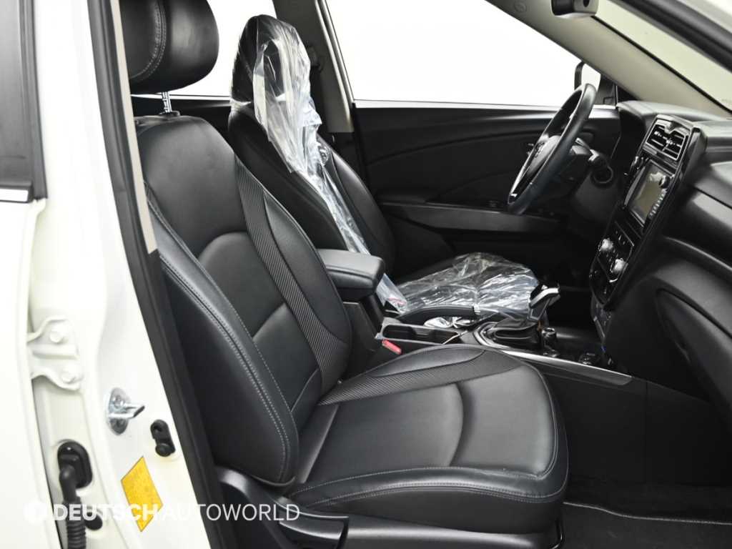 Ssangyong Tivoli - Vista 10