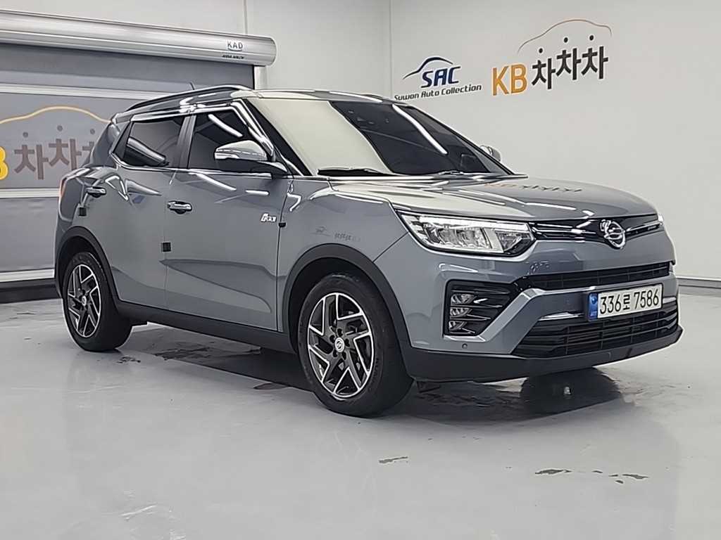 Ssangyong Tivoli - Vista 4