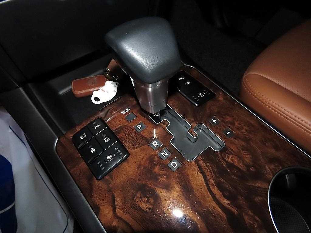 KIA Mohave - Vista 12