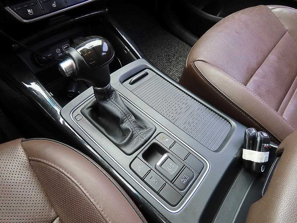 KIA Sorento - Vista 10