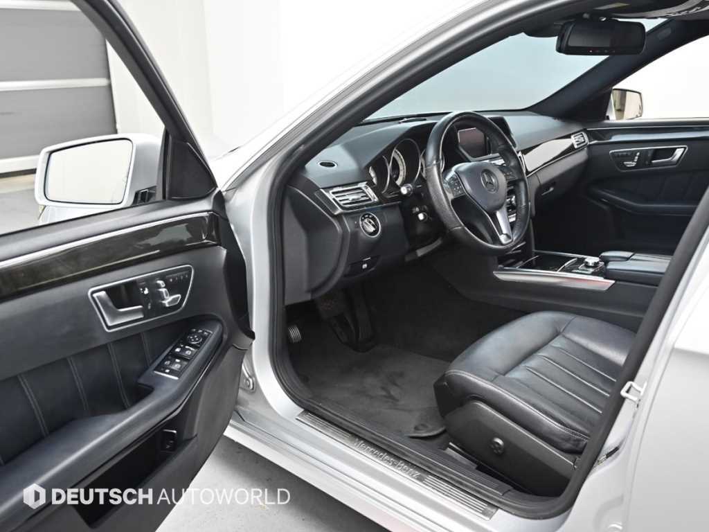 Mercedes Benz E class - Vista 11