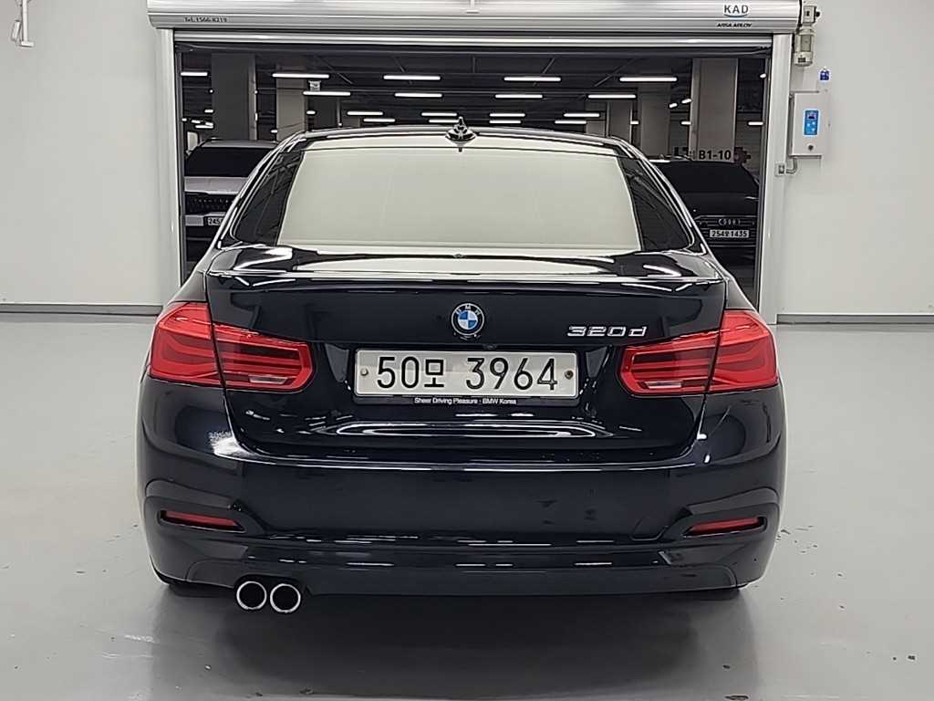 BMW 3 series - Vista 3