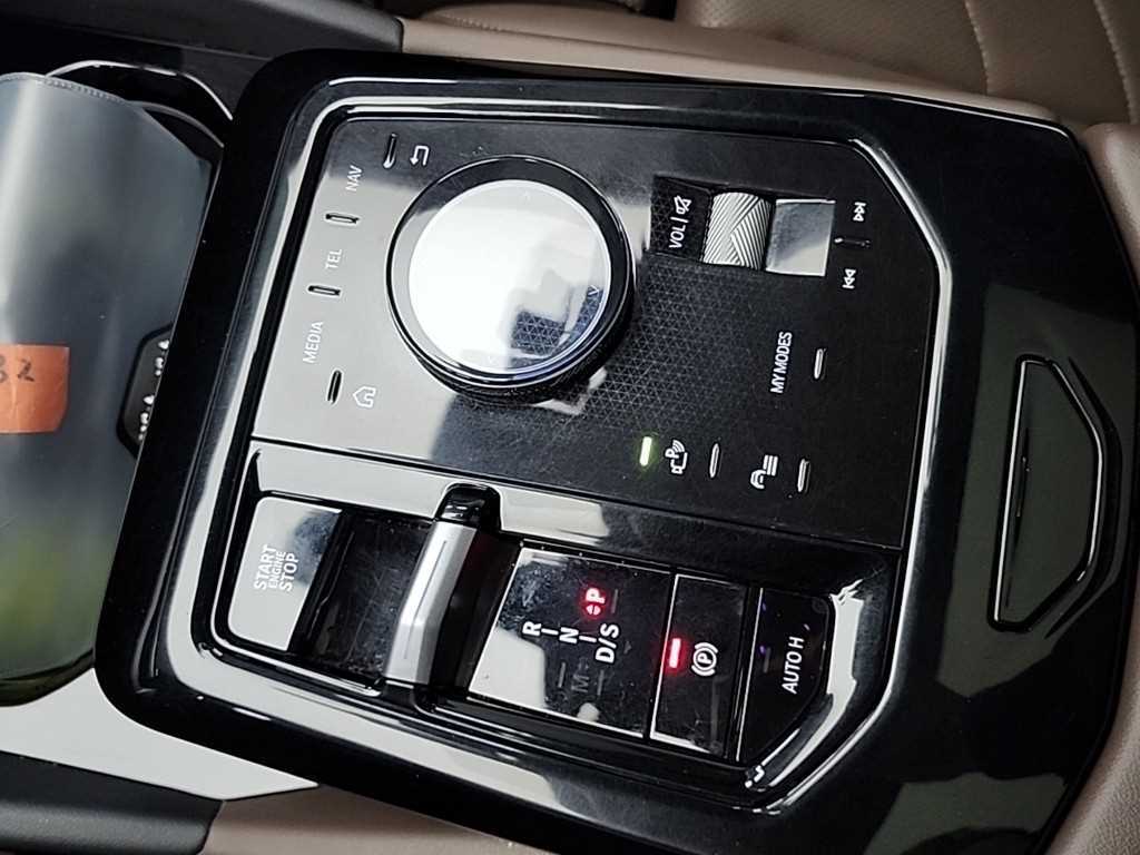 BMW 5 Series - Vista 8