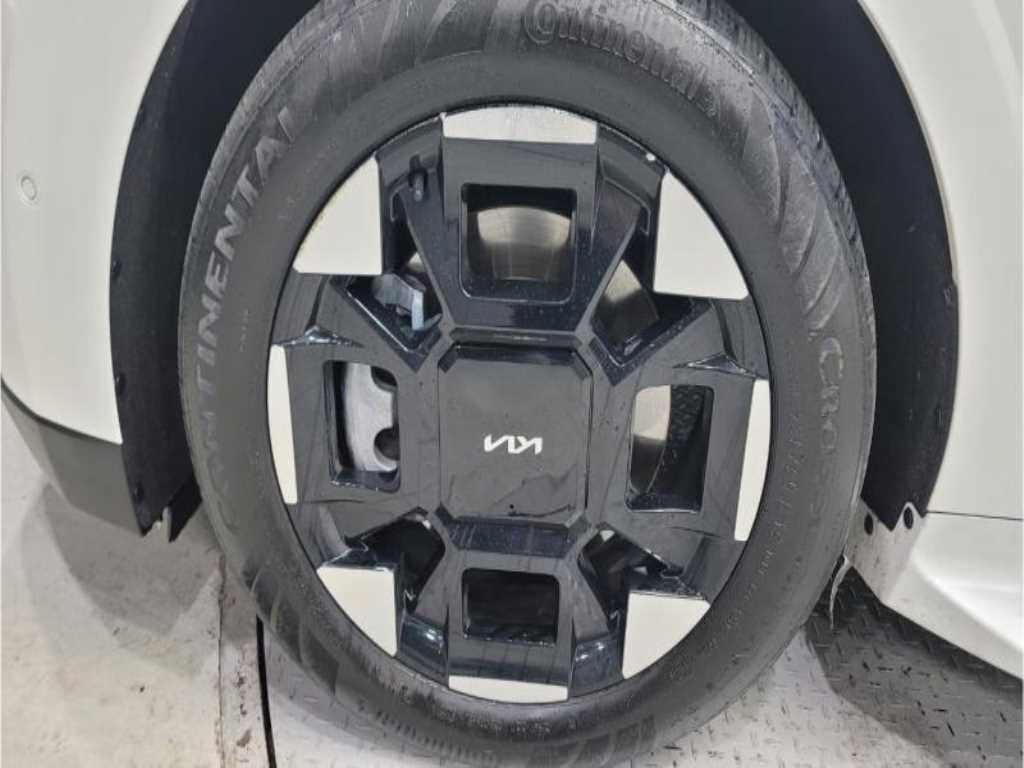 KIA Carnival - Vista 8