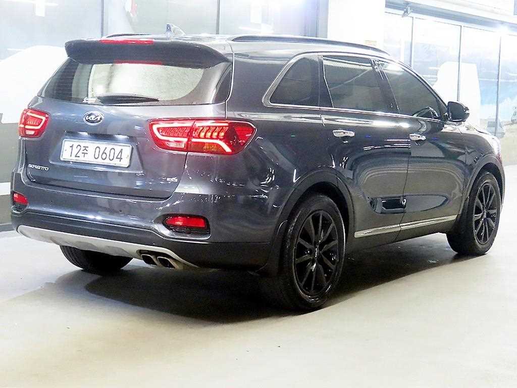 KIA Sorento - Vista 4