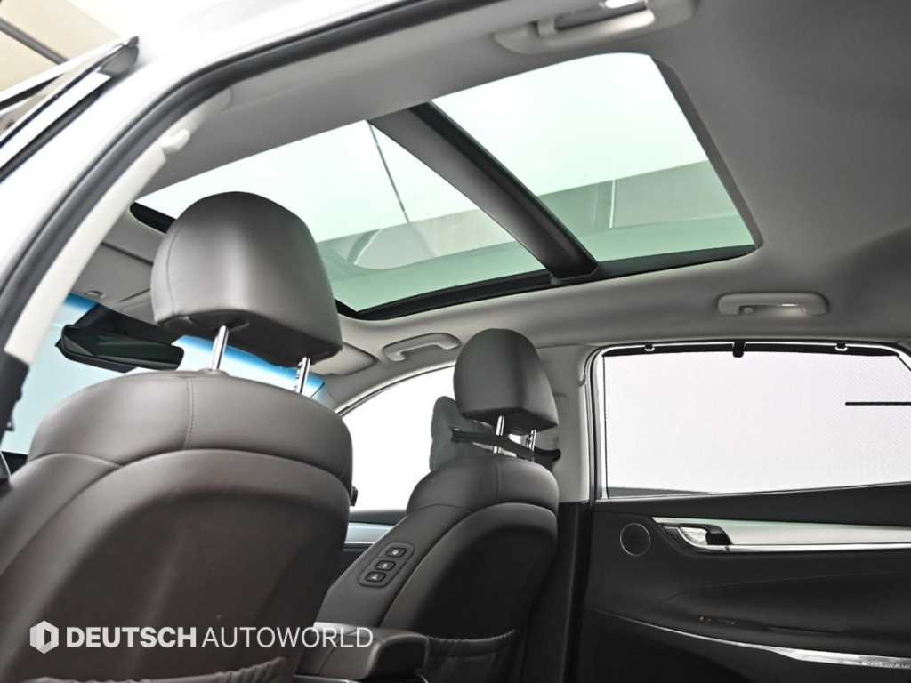 HYUNDAI Grandeur - Vista 11