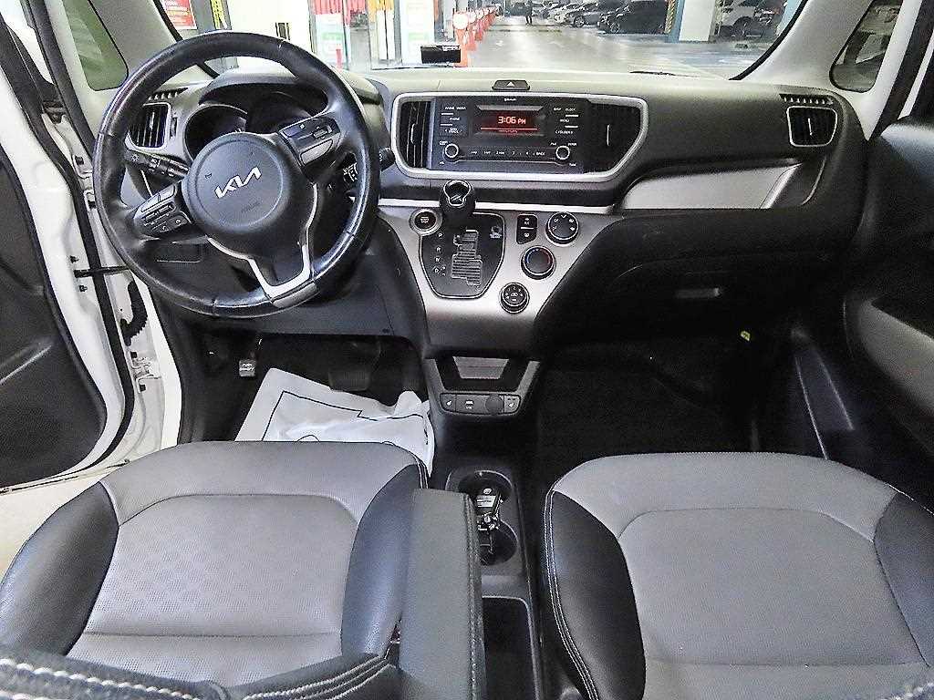 KIA Ray - Vista 10