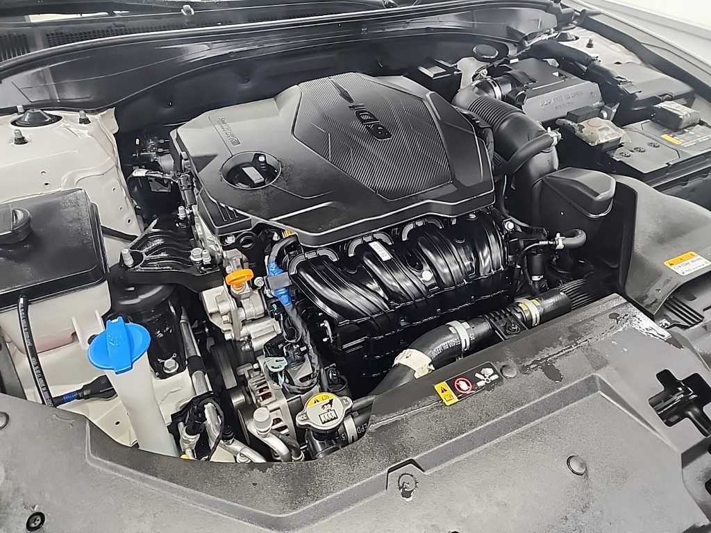 HYUNDAI Grandeur - Vista 5