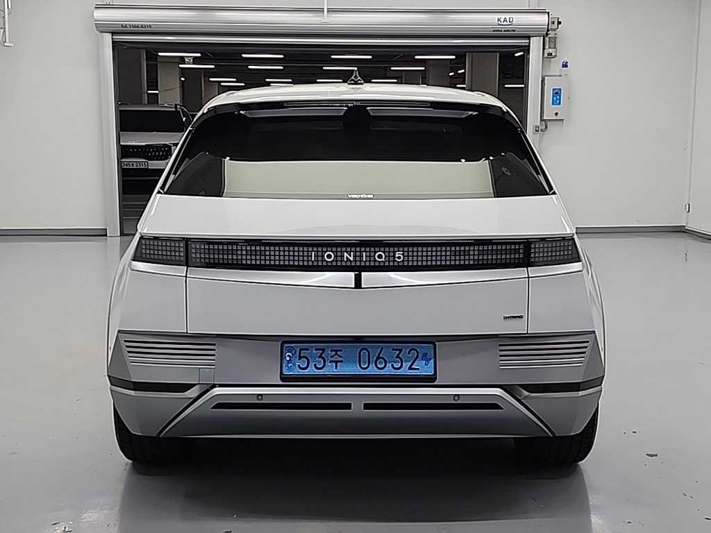 HYUNDAI Ioniq 5 - Vista 3