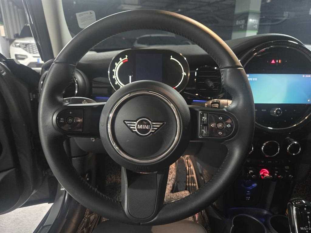 Mini Cooper - Vista 9