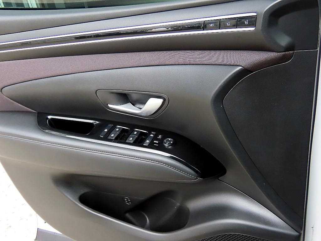 HYUNDAI Tucson - Vista 11