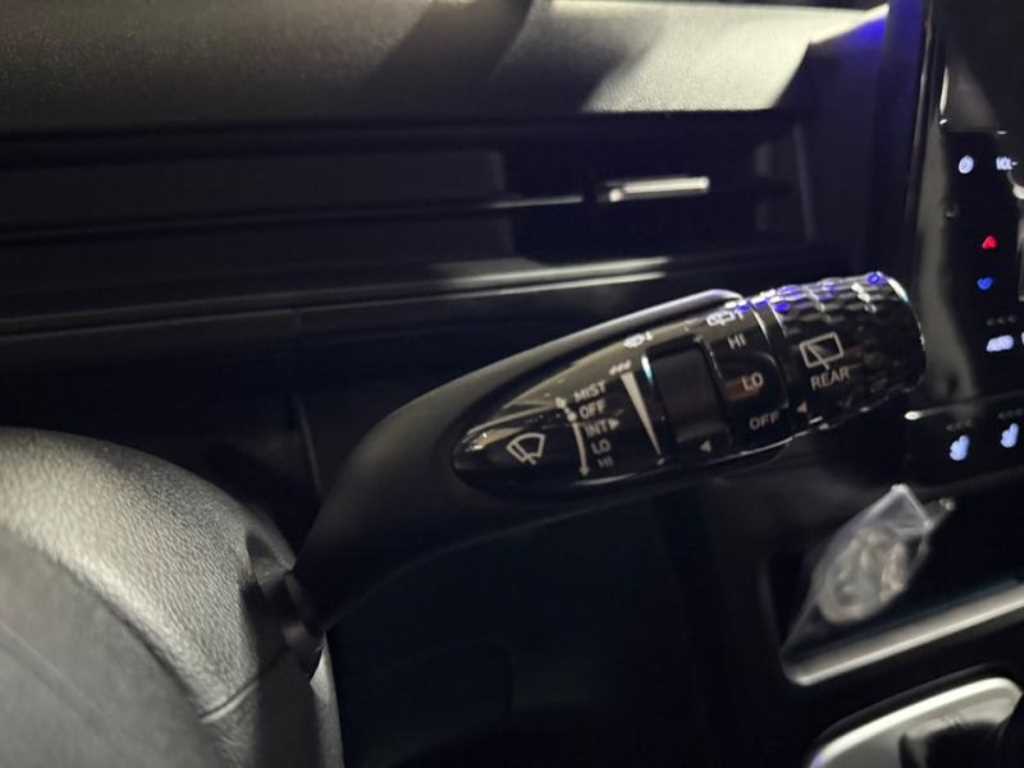 HYUNDAI Staria 2022 Negro - Importación desde Corea - HF Imports Iquique - Foto 16