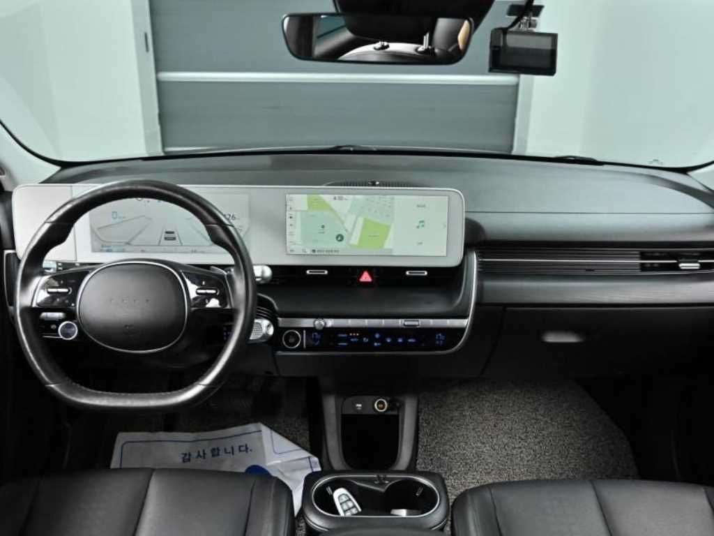 HYUNDAI Ioniq 5 - Vista 7