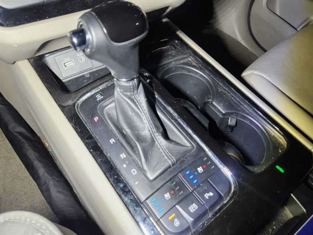 KIA Carnival 2016 Rojo - Importación desde Corea - HF Imports Iquique - Foto 14