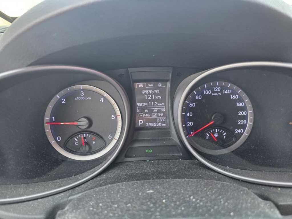 HYUNDAI Santa Fe - Vista 8