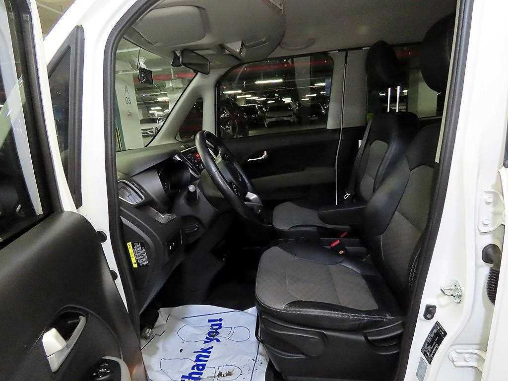 KIA Ray - Vista 6