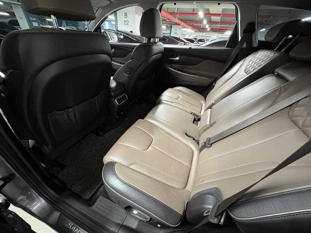 HYUNDAI Santa Fe - Vista 7