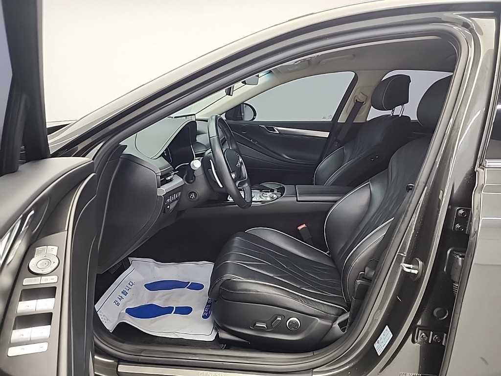 Genesis G80 - Vista 11