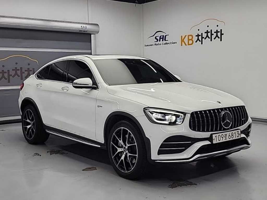 Mercedes Benz GLC Class - Vista 4