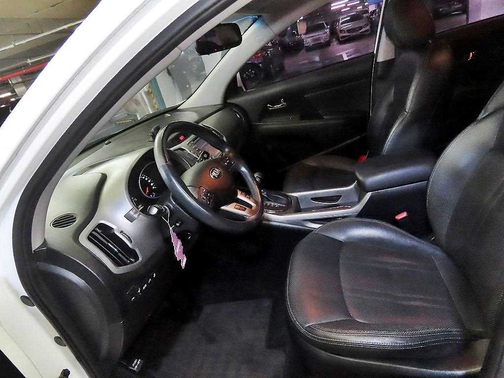 KIA Sportage - Vista 6