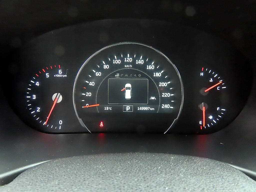 KIA Sorento - Vista 9