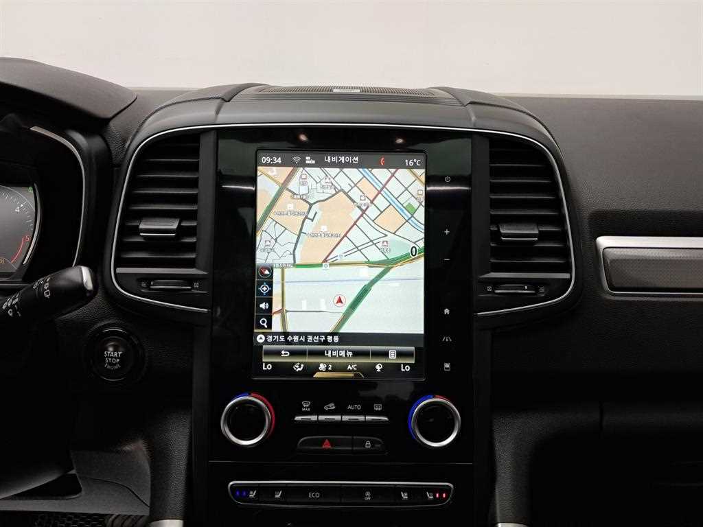 SAMSUNG QM6 - Vista 9
