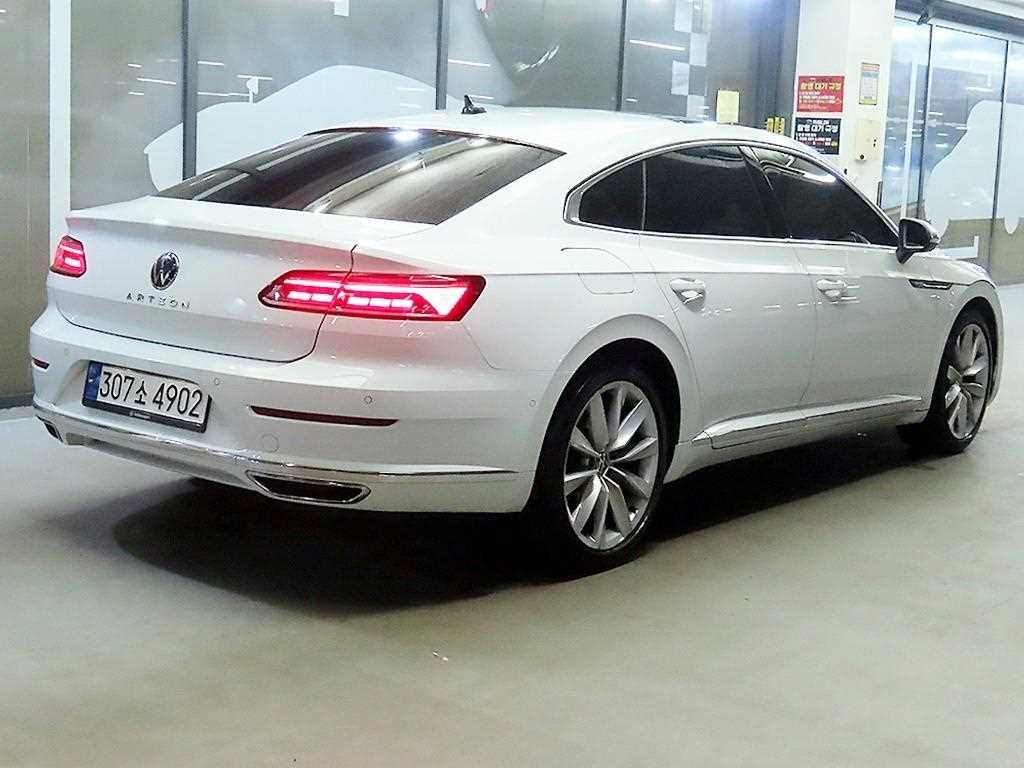 Volkswagen Arteon - Vista 4