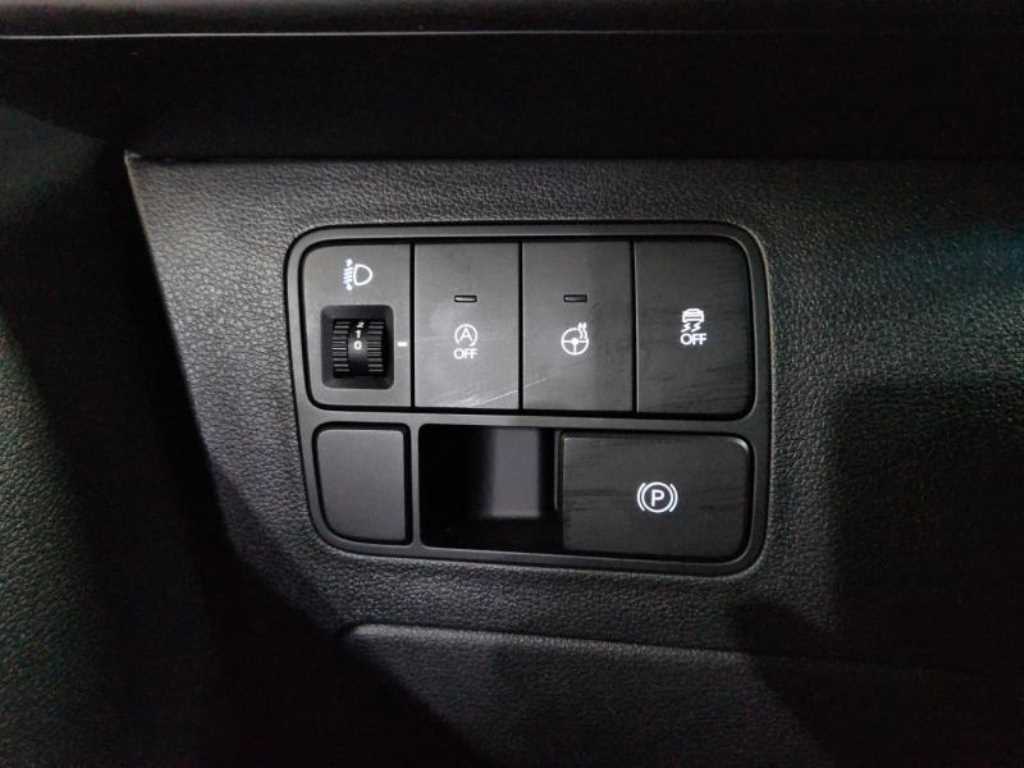 HYUNDAI Staria 2025 Negro - Importación desde Corea - HF Imports Iquique - Foto 14