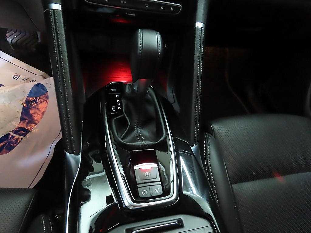 SAMSUNG QM6 - Vista 12