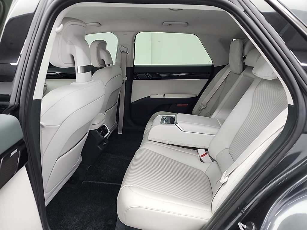 HYUNDAI Grandeur - Vista 12