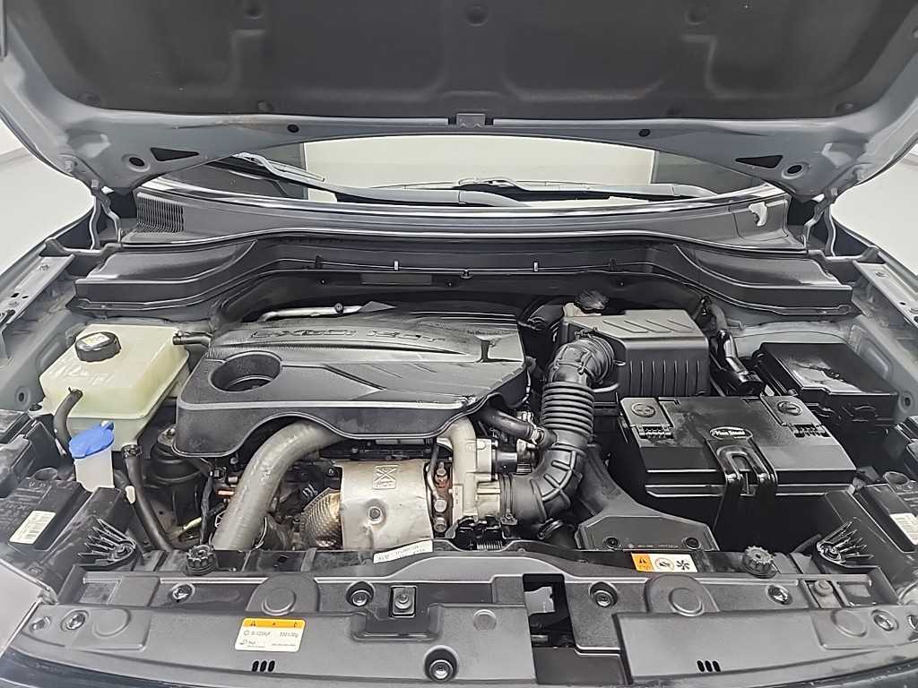 Ssangyong Tivoli - Vista 5