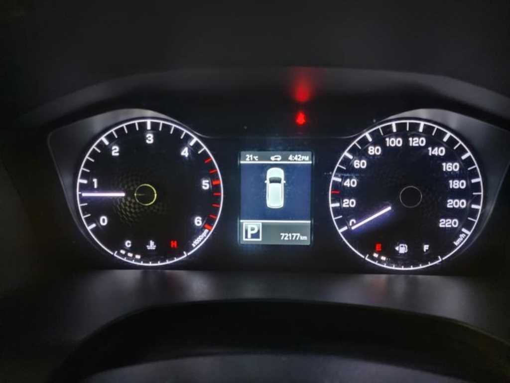 Ssangyong Rexton - Vista 12