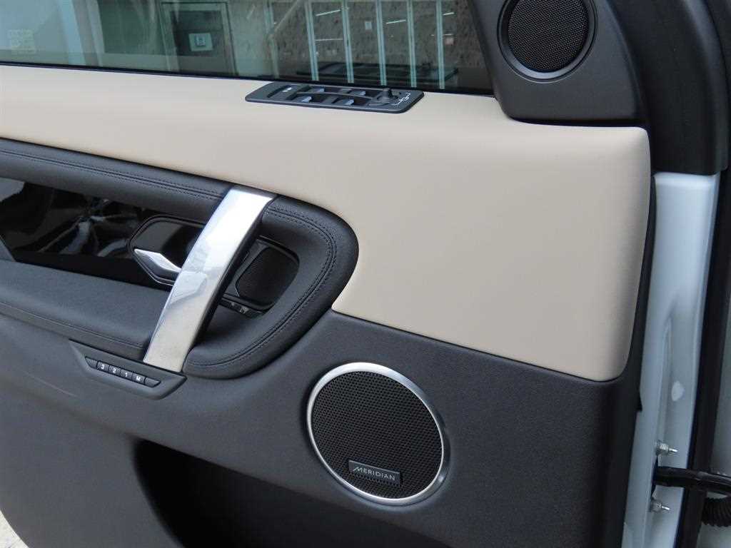 Land Rover Discovery Sports 2021 Blanco - Importación desde Corea - HF Imports Iquique - Foto 13