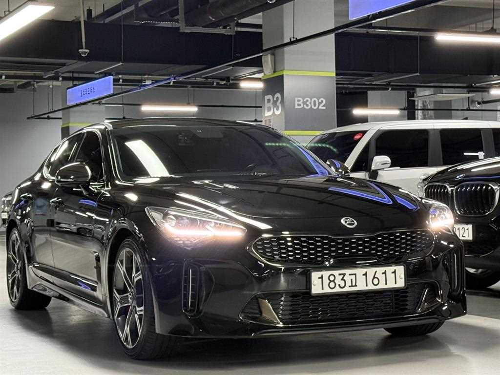 KIA Stinger 2018 Negro - Importación desde Corea - HF Imports Iquique - Foto 1