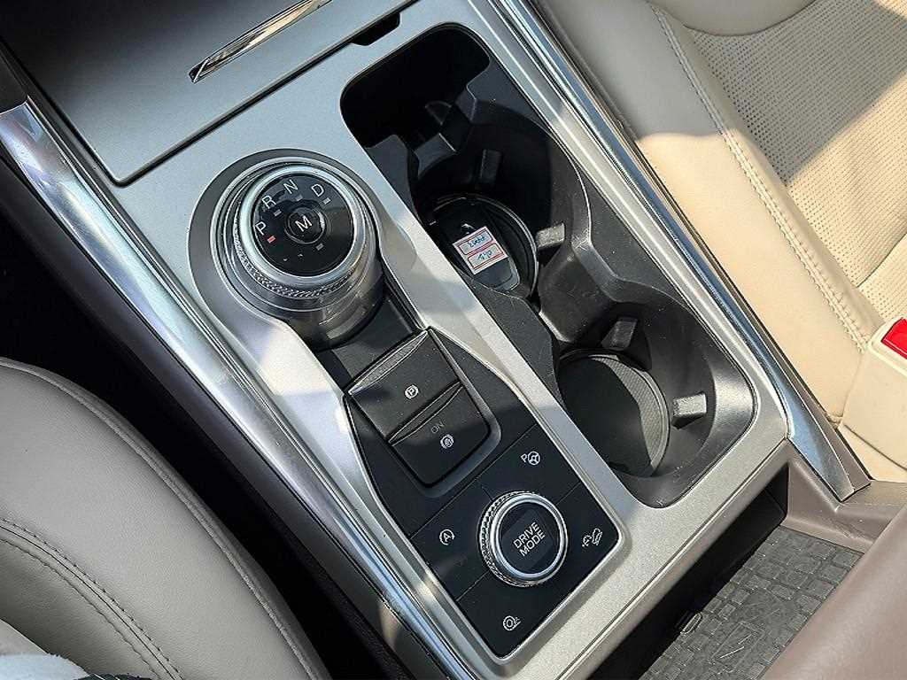 Ford Explorer - Vista 11