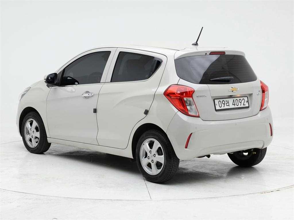 Chevrolet Spark - Vista 4