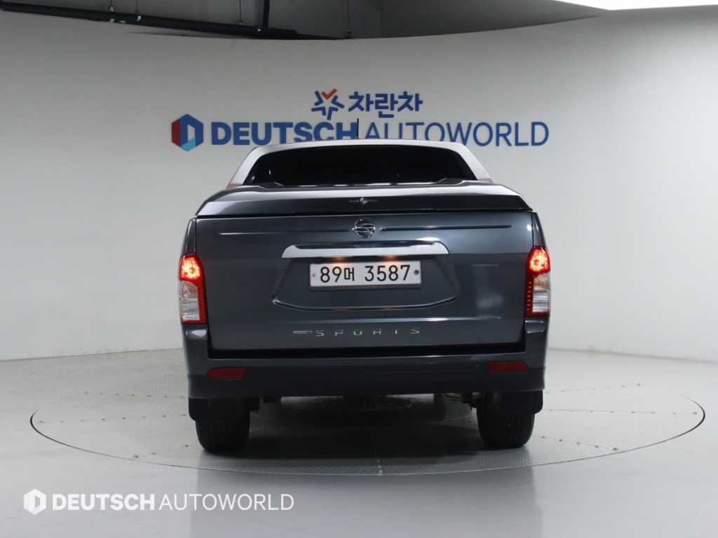 Ssangyong Korando - Vista 4