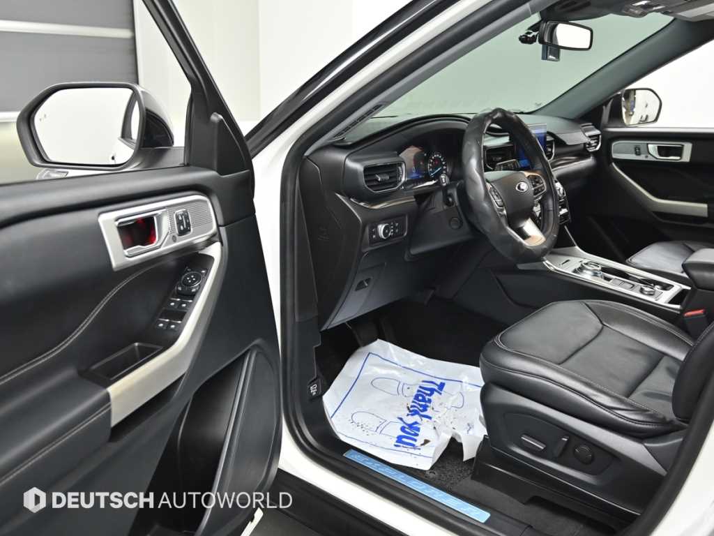 Ford Explorer - Vista 11