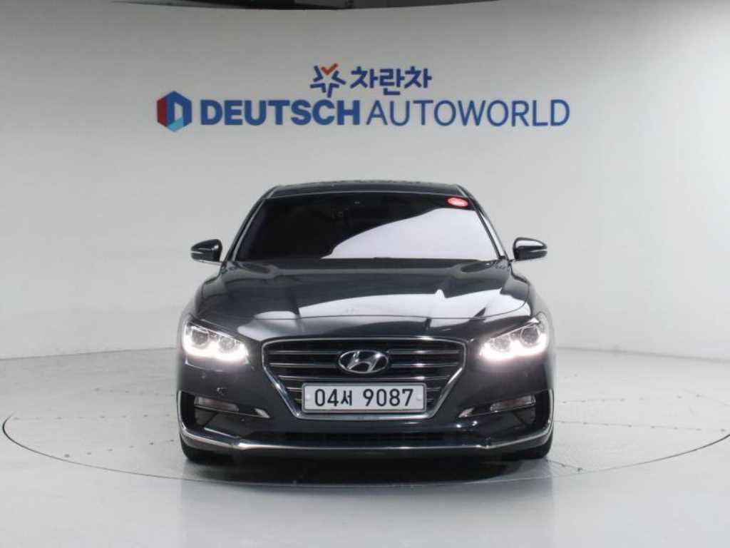 HYUNDAI Grandeur - Vista 3