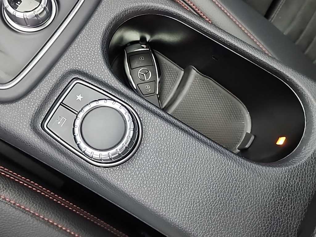 Mercedes Benz A Class 2017 Plateado - Importación desde Corea - HF Imports Iquique - Foto 16