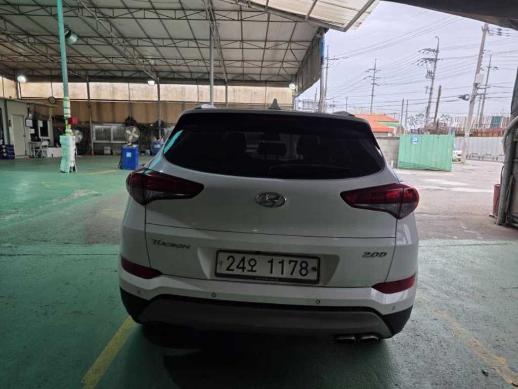 HYUNDAI Tucson - Vista 2