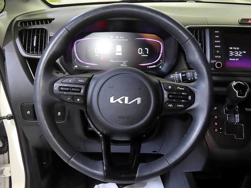KIA Ray - Vista 8