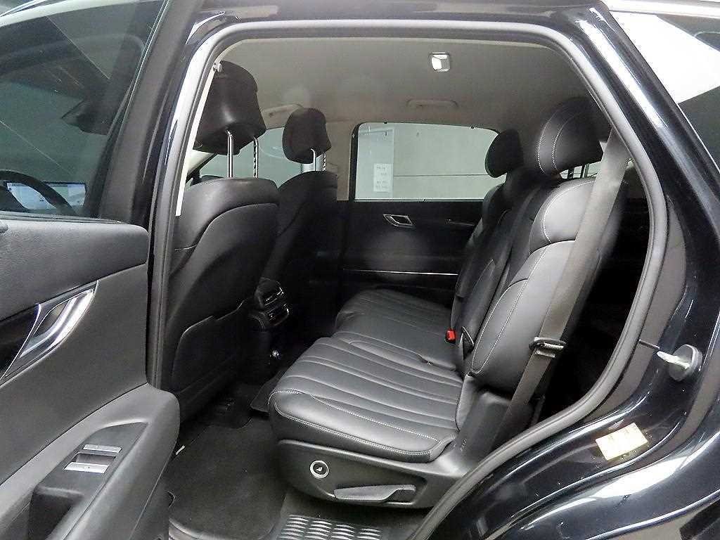 Genesis GV80 - Vista 6