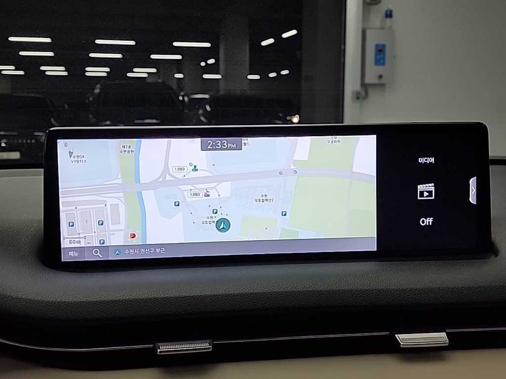 Genesis GV70 2022 Blanco - Importación desde Corea - HF Imports Iquique - Foto 15