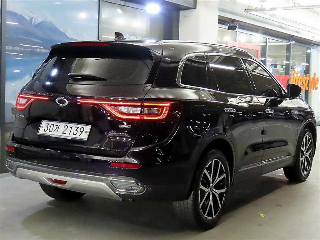 SAMSUNG QM6 - Vista 4