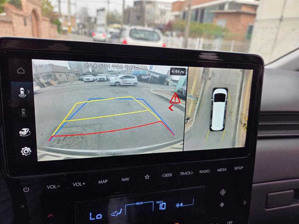 HYUNDAI Staria - Vista 8