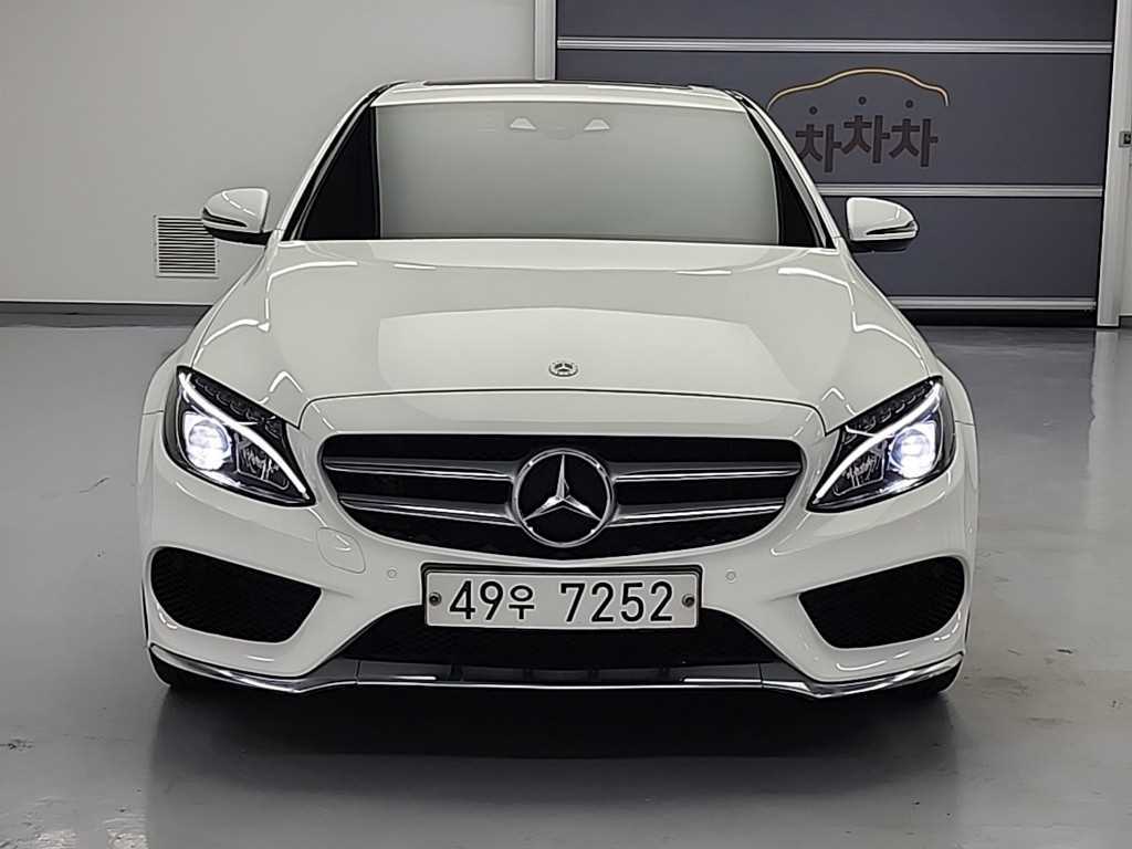 Mercedes Benz C Class - Vista 2