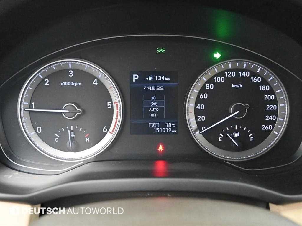 HYUNDAI Grandeur - Vista 8