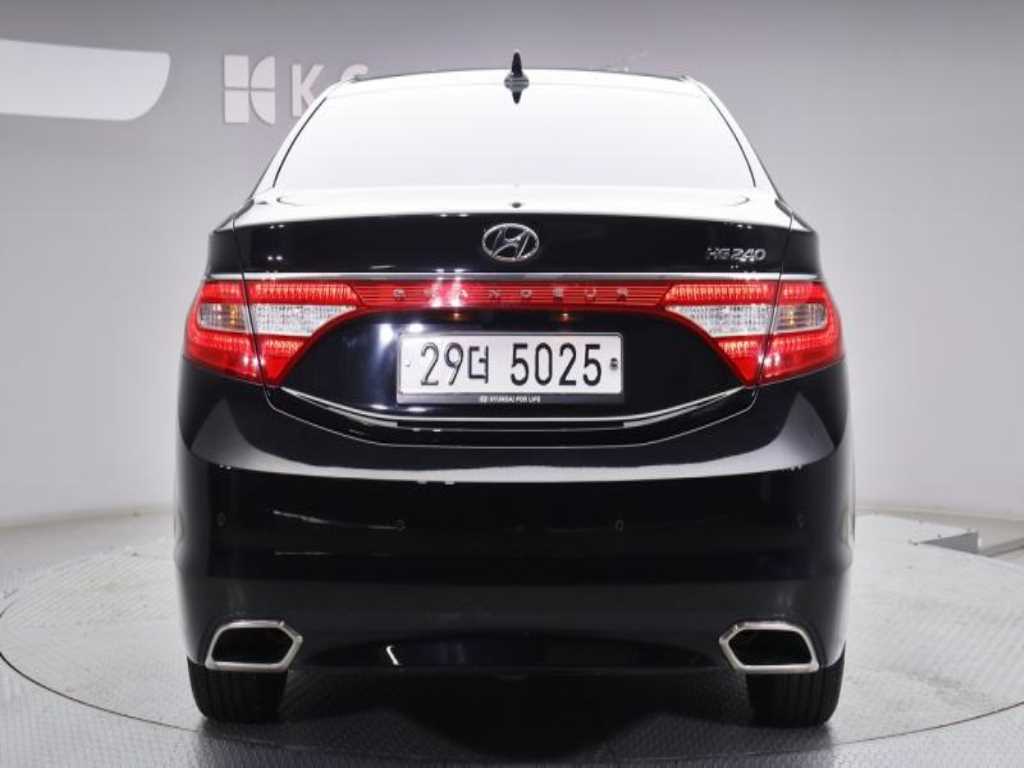 HYUNDAI Grandeur - Vista 4