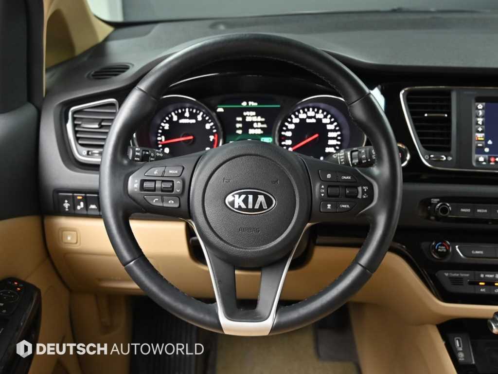 KIA Carnival 2019 - Importación desde Corea - HF Imports Iquique - Foto 13